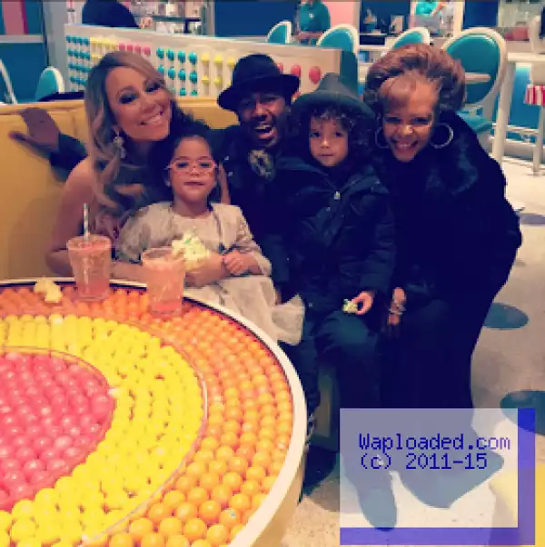 Nick Cannon and Mariah Carey spend time together with their twins before Christmas i